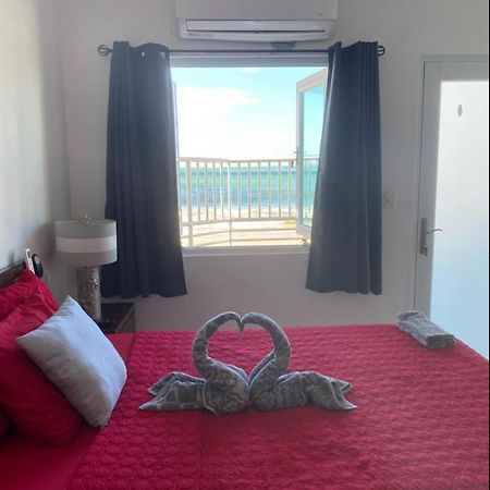Sea Breezer Vacation Ocean Front En Condominio Playa Mar サンジョアン エクステリア 写真