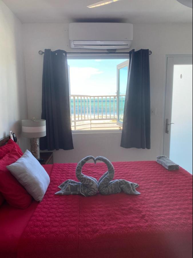 Sea Breezer Vacation Ocean Front En Condominio Playa Mar サンジョアン エクステリア 写真